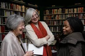 Wallis_in_bookstore_with_two_women.jpg